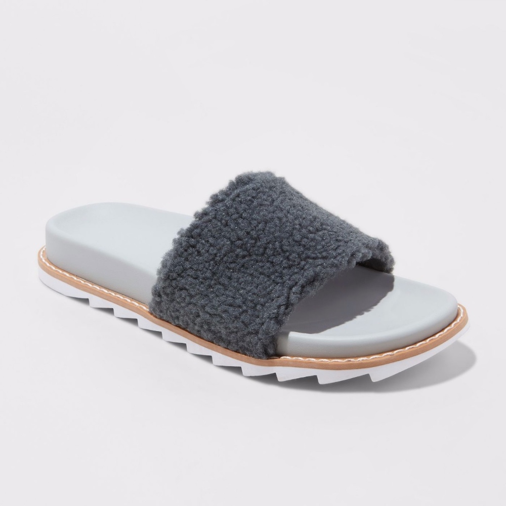 Ferlet Slippers - Stars Above